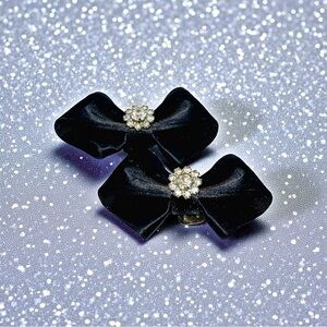 Vintage Pair of Black Satin and Rhinestone Shoe Clips Dressy Evening Estate Find